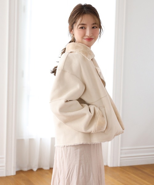 one after another NICE CLAUP（ワンアフターアナザーナイスクラップ）の「ムートンライダースジャケット（ムートンコート・レディース・アイボリー/ベージュ・FREE）」の19枚目の写真