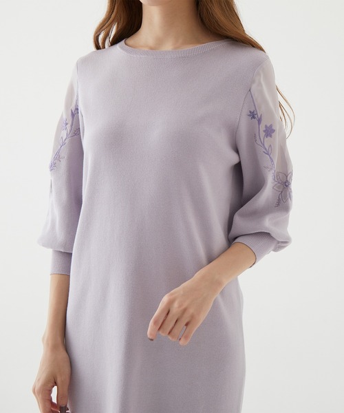 BE RADIANCE(ビーラディエンス)の「袖刺繍ニットワンピース(ワンピース・レディース・ネイビー/ピンク/ラベンダー・FREE)」の13枚目の写真