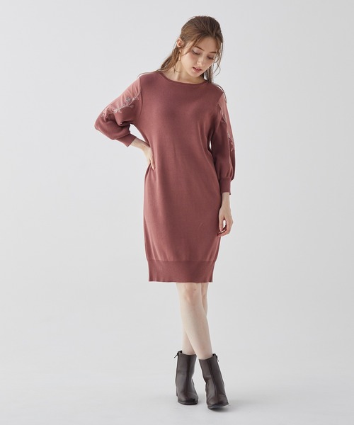 BE RADIANCE(ビーラディエンス)の「袖刺繍ニットワンピース(ワンピース・レディース・ネイビー/ピンク/ラベンダー・FREE)」の20枚目の写真