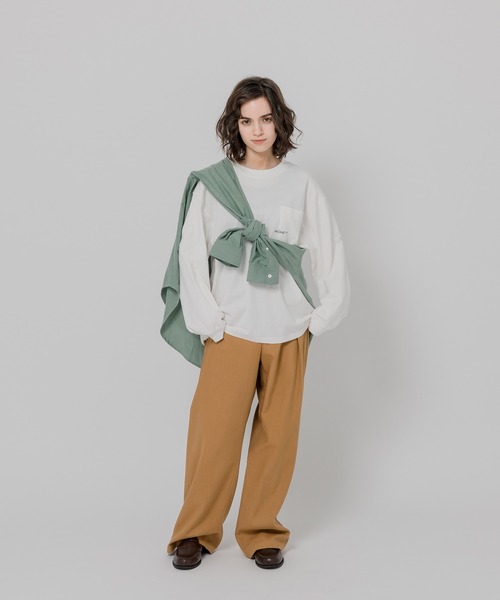 MUHET(ミュエータ)の「【ユニセックス】MUHETロゴ刺繍ロンT(Tシャツ/カットソー・レディース・ホワイト/ブラック/マスタード・SMALL/MEDIUM/LARGE/X-LARGE)」の19枚目の写真