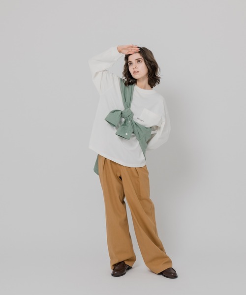 MUHET(ミュエータ)の「【ユニセックス】MUHETロゴ刺繍ロンT(Tシャツ/カットソー・レディース・ホワイト/ブラック/マスタード・SMALL/MEDIUM/LARGE/X-LARGE)」の20枚目の写真