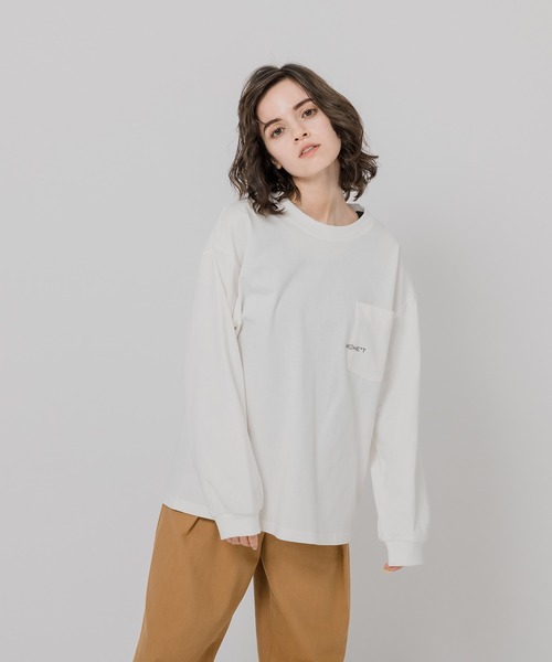 MUHET(ミュエータ)の「【ユニセックス】MUHETロゴ刺繍ロンT(Tシャツ/カットソー・レディース・ホワイト/ブラック/マスタード・SMALL/MEDIUM/LARGE/X-LARGE)」の14枚目の写真