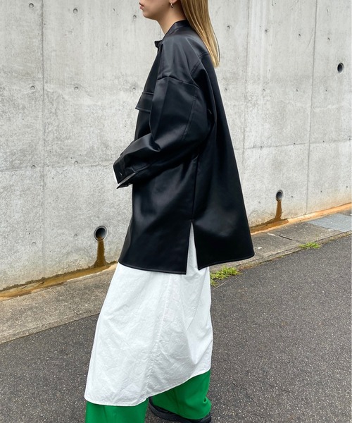 y/m by RIKA（イムバイリカ）の「フェイクレザーシャツジャケット（その他アウター・レディース・ブラック/ベージュ・FREE）」の5枚目の写真