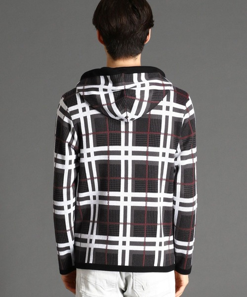 HIDEAWAYS NICOLE（ハイダウェイニコル）の「グレンチェックプルオーパーパーカ（パーカー・メンズ・ホワイト×レッド/グレー系その他・MEDIUM/LARGE/X-LARGE）」の5枚目の写真