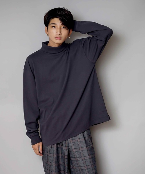 UNIIT（ユニット）の「【UNIIT/ユニット】NanoTecヘビーウェイト 2WAY タートルモックネック ルーズビッグシルエット ロンT（Tシャツ/カットソー・メンズ・チャコールグレー/ライトグレー/ネイビー/ライトグリーン/ライトベージュ・SMALL/MEDIUM/LARGE）」の10枚目の写真
