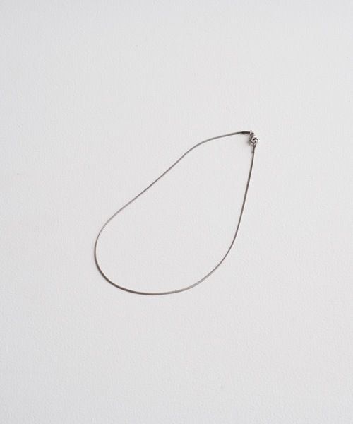 muku（ムク）の「金属アレルギー対応 1mmシンプルスネークネックレス / サージカルステンレス（ネックレス・レディース・シルバー/ゴールド・39cm/45cm/52cm）」の14枚目の写真