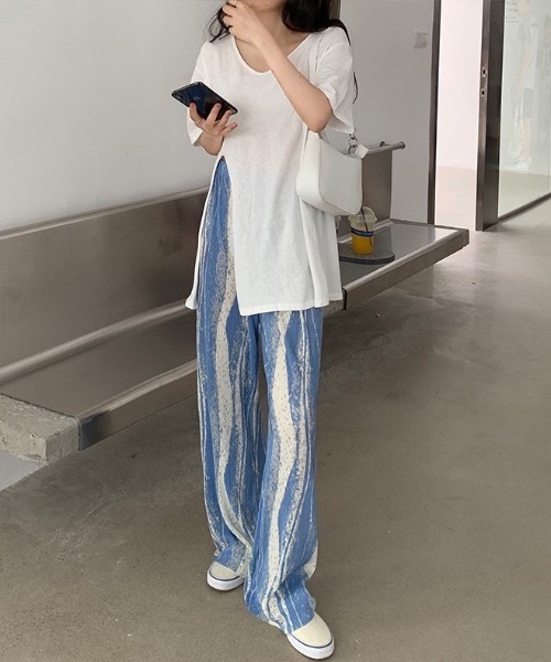 H.Warren（エイチウォーレン）の「フェイクレザーチェーンミニショルダーバッグ（ショルダーバッグ・レディース・ブラック/ホワイト・FREE）」の16枚目の写真