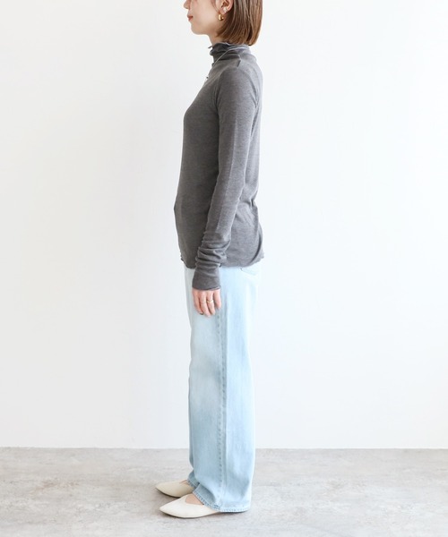 reca(レカ)の「シアータートルプルオーバー(Tシャツ/カットソー・レディース・ライトグレー/ブラック/グレイッシュベージュ/オフホワイト/チャコールグレー・M)」の21枚目の写真