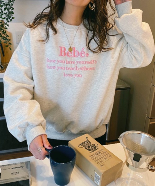 HWG_5(エイチダブルゴー)の「カラーロゴ刺繍スウェット(スウェット・レディース・ライトグレー/ベージュ/ネイビー/ピンク/ライトグリーン・FREE)」の2枚目の写真