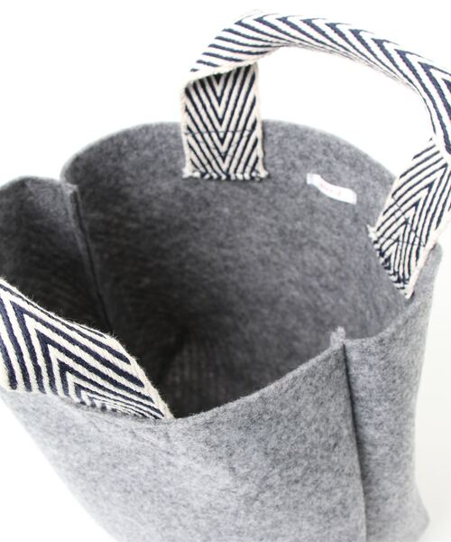 PUAL CE CIN（ピュアルセシン）の「リサイクルポリエステルＢＡＧ（トートバッグ・レディース・グリーン/ブラック/グレー・FREE）」の6枚目の写真