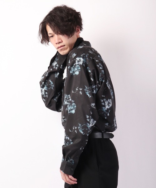 SUGGESTION（サジェッション）の「SUGGESTION 古着風ヴィンテージ 総柄開襟 とろみ ビッグシャツ（シャツ/ブラウス・メンズ・ホワイト/ブラック/ブルー/ブラック×ホワイト/ブラック×ブルー・M/L）」の10枚目の写真