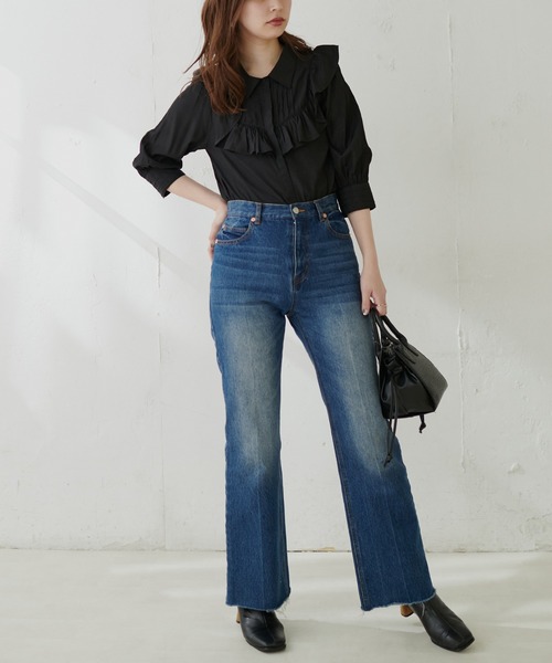 natural couture(ナチュラルクチュール)の「【WEB限定】ピンタック×フリルデザインブラウス(シャツ/ブラウス・レディース・オフホワイト/ブラック/サックスブルー/グレイッシュベージュ/ストライプ・FREE)」の13枚目の写真