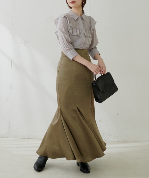 natural couture(ナチュラルクチュール)の「【WEB限定】ピンタック×フリルデザインブラウス(シャツ/ブラウス・レディース・オフホワイト/ブラック/サックスブルー/グレイッシュベージュ/ストライプ・FREE)」の16枚目の写真