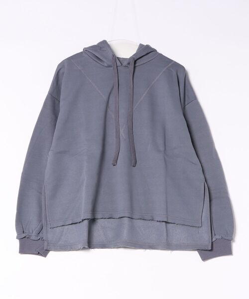 STYLEBLOCK(スタイルブロック)の「裏起毛カットオフフーディー(パーカー・レディース・グレイッシュベージュ/クリーム/ブルー/ブラック・M)」の4枚目の写真