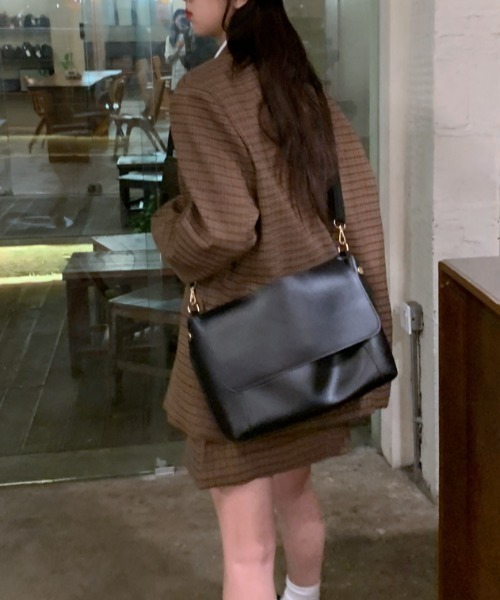 yuue' ( wear )（ユーイ）の「2way レザーショルダーバッツ / トートバッグ（トートバッグ・レディース・ブラック/ブラウン・FREE）」の2枚目の写真