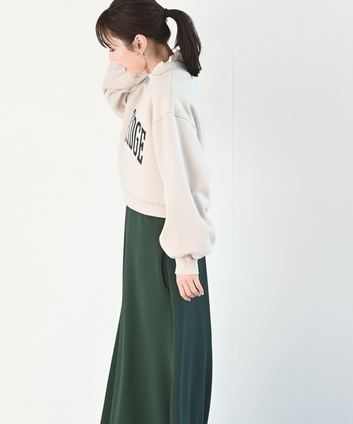 rps（アールピーエス）の「カレッジプリントショート丈プルオーバー（スウェット・レディース・アイボリー/グリーン/ボルドー/チャコールグレー・フリー）」の22枚目の写真