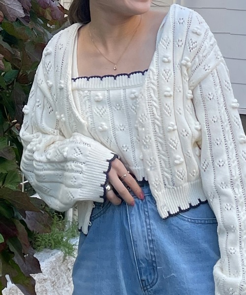 w closet（ダブルクローゼット）の「ポプコン付きスカラップ配色