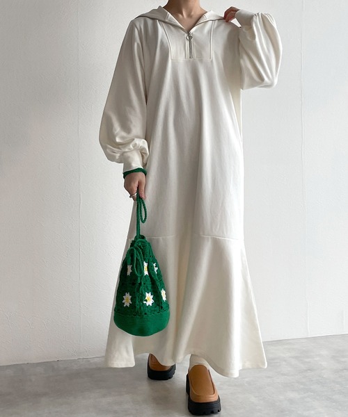 w closet（ダブルクローゼット）の「ハーフZIPスウェットマーメイドワンピース（ワンピース・レディース・グリーン/アイボリー/スミクロ/オレンジ・FREE）」の12枚目の写真