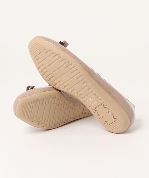 Parade（パレード）の「【MADE IN JAPAN】日本製・痛くなりにくい防水美形パンプス　1805【Parade】（パンプス・レディース・ブラック/グレー/グレイッシュベージュ/ピンク/アイボリー・22.5cm/23.5cm/24.5cm/23.0cm/24.0cm）」の6枚目の写真