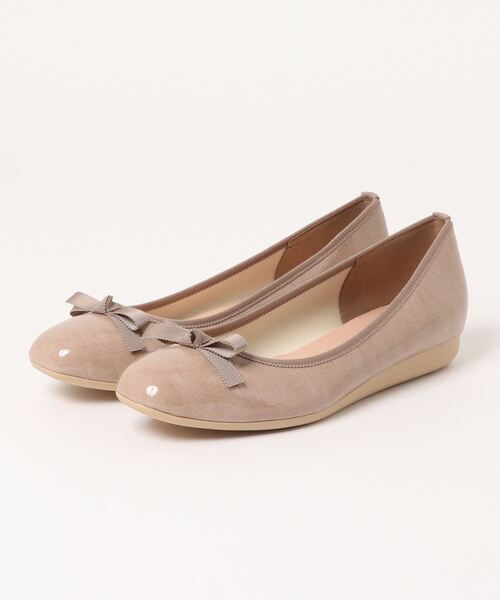 Parade（パレード）の「【MADE IN JAPAN】日本製・痛くなりにくい防水美形パンプス　1805【Parade】（パンプス・レディース・ブラック/グレー/グレイッシュベージュ/ピンク/アイボリー・22.5cm/23.5cm/24.5cm/23.0cm/24.0cm）」の17枚目の写真