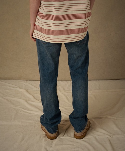 Levi's(リーバイス)の「Levi's(R) RED 505 JEANS KEY TO THE HIGHWAY(デニムパンツ・メンズ・インディゴブルー・W31 L32/W29 L32/38inch/W28 L32/W30 L32/W33 L32/W34 L32/W36 L32/W32 L32)」の2枚目の写真