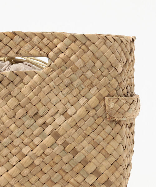 BEAMS BOY（ビームスボーイ）の「maturely / TARP KAGO（トートバッグ・レディース・ブラック/ナチュラル・ONE SIZE）」の6枚目の写真