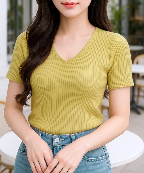 Julia Boutique（ジュリアブティック）の「Vネック・パーソナルカラー半袖ニットトップス/22150（ニット/セーター・レディース・ピンク/マスタード/ネイビー/ライトブルー/カーキ/ラベンダー/パープル/アイボリー/レッド/ブラウン/グリーン/ホワイト/ライトグリーン/ブルー/ブラック/イエロー/ベージュ/パープル系/オレンジ/ピンク系・ONE）」の17枚目の写真