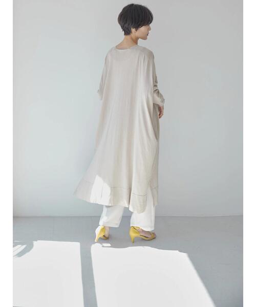 AMERICAN HOLIC(アメリカンホリック)の「UVカット丈違いニュアンスカーディガン(カーディガン/ボレロ・レディース・ライトベージュ/チャコールグレー/ブラック・L/M)」の6枚目の写真