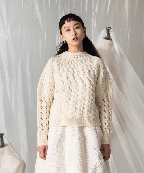 mintdesigns（ミントデザインズ）の「CABLE KNIT / ケーブルニット（ニット/セーター・レディース・ホワイト/パープル/ブラウン・2）」の2枚目の写真