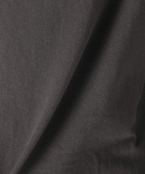 niko and...(ニコアンド)の「カレッジロゴワイドTシャツ(Tシャツ/カットソー・レディース・ピンク/クリーム/ナチュラル/チャコール/オフホワイト/レッド/グリーン・MEDIUM/LARGE)」の18枚目の写真