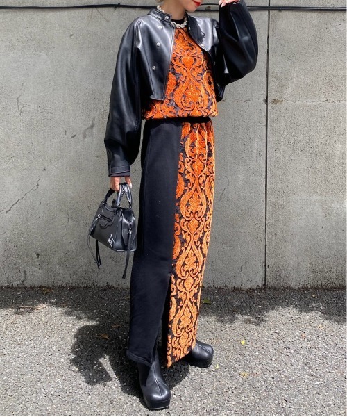 ジャケット・アウター Ameri 2WAY SYNTHETIC LEATHERSHORT JACKET Ameri（アメリ）の「ROUND SHORT SYNTHETIC LEATHER JACKET
