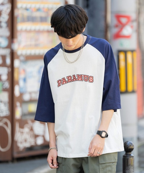 Rocky Monroe（ロッキーモンロー）の「オーバーサイズ 別注 カレッジロゴプリントラグランビッグTシャツ（Tシャツ/カットソー・メンズ・ホワイト×グリーン/ホワイト×ブルー/ホワイト×ブラック/オートミール/ホワイト×ブラウン・M/L/XL）」の13枚目の写真