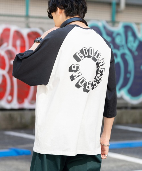 Rocky Monroe（ロッキーモンロー）の「オーバーサイズ 別注 カレッジロゴプリントラグランビッグTシャツ（Tシャツ/カットソー・メンズ・ホワイト×グリーン/ホワイト×ブルー/ホワイト×ブラック/オートミール/ホワイト×ブラウン・M/L/XL）」の15枚目の写真