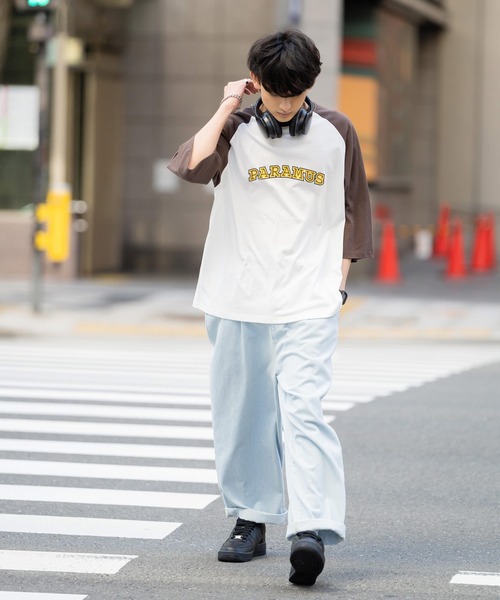 Rocky Monroe（ロッキーモンロー）の「オーバーサイズ 別注 カレッジロゴプリントラグランビッグTシャツ（Tシャツ/カットソー・メンズ・ホワイト×グリーン/ホワイト×ブルー/ホワイト×ブラック/オートミール/ホワイト×ブラウン・M/L/XL）」の20枚目の写真