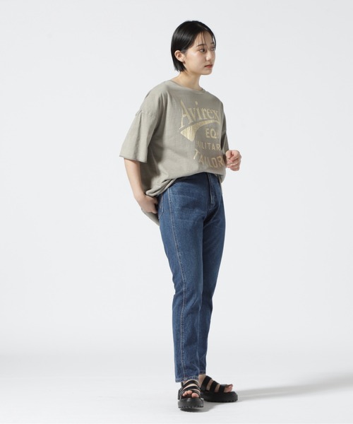 AVIREX（アヴィレックス）の「≪直営店限定≫PRODUCT DYEING VINTAGE T-SHIRT/ プロダクトダイヴィンテージＴシャツ（Tシャツ/カットソー・レディース・ライトグリーン/グレー系その他3/チャコール・F）」の15枚目の写真