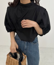 ショルダータックボリュームスリーブブラウス