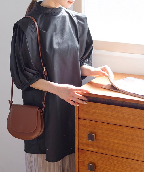 Isn't She?（イズントシー）の「ショルダータックボリュームスリーブブラウス（シャツ/ブラウス・レディース・ブラック/オフホワイト/パープル系・FREE）」の20枚目の写真