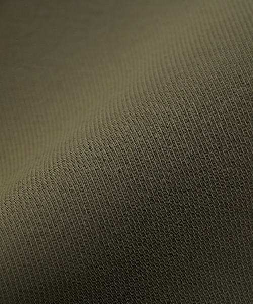 RIVE DROITE（リヴドロワ）の「シワになりにくい嬉しい素材/ツイルストレッチVネックジャケット（ノーカラージャケット・レディース・ブラック/カーキ・FREE）」の12枚目の写真