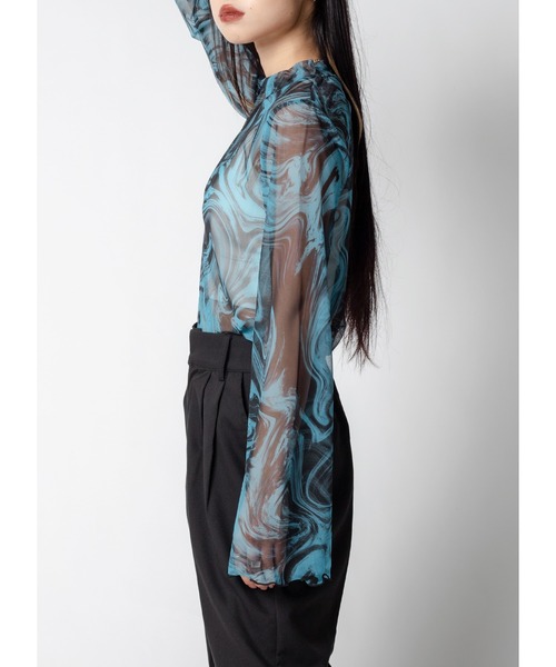 Adoon plain（アドーンプレーン）の「フレアスリーブシアートップス（シャツ/ブラウス・レディース・ブラック/ブルー/ブラック系その他・FREE）」の18枚目の写真