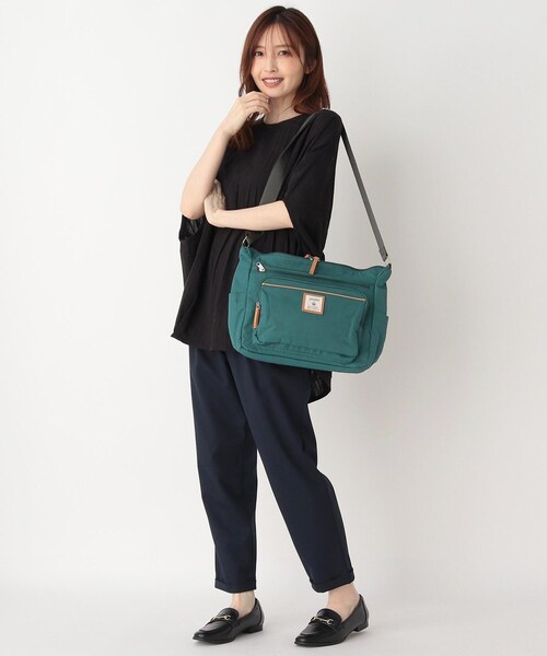 one'sterrace(ワンズテラス)の「anello CINNAMONショルダー(ショルダーバッグ・レディース・ブラック/ネイビー/ライトベージュ・99)」の21枚目の写真