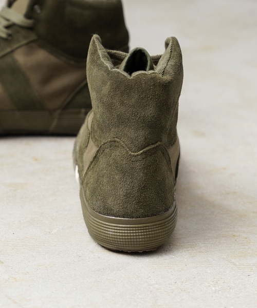 MILITARY（ミリタリー）の「実物 新品 デッドストック イタリア軍 トレーニングシューズ / スニーカー（スニーカー・メンズ・オリーブ・42）」の5枚目の写真