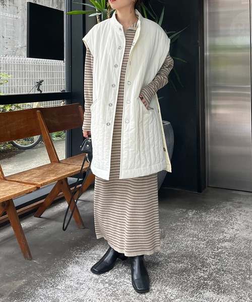 CAPRICIEUX LE'MAGE(カプリシューレマージュ)の「キルトベスト(ダウンベスト・レディース・ホワイト/グレイッシュベージュ・FREE)」の10枚目の写真