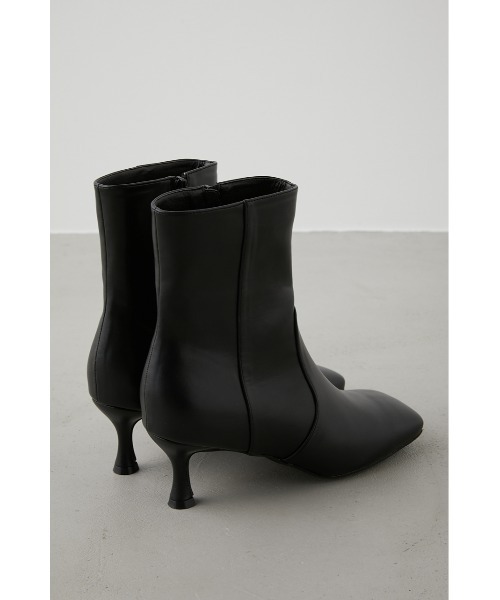 AZUL by moussy(アズールバイマウジー)の「PLAIN SQUARE TOE BOOTS/プレーンスクエアトゥブーツ(ブーツ・レディース・ブラック/アイボリー・LARGE/MEDIUM/SMALL/LL)」の4枚目の写真