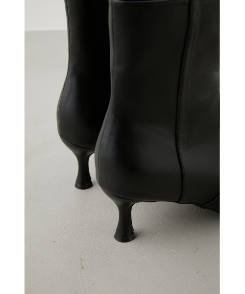 AZUL by moussy(アズールバイマウジー)の「PLAIN SQUARE TOE BOOTS/プレーンスクエアトゥブーツ(ブーツ・レディース・ブラック/アイボリー・LARGE/MEDIUM/SMALL/LL)」の7枚目の写真