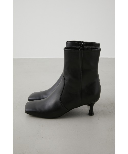 AZUL by moussy(アズールバイマウジー)の「PLAIN SQUARE TOE BOOTS/プレーンスクエアトゥブーツ(ブーツ・レディース・ブラック/アイボリー・LARGE/MEDIUM/SMALL/LL)」の3枚目の写真
