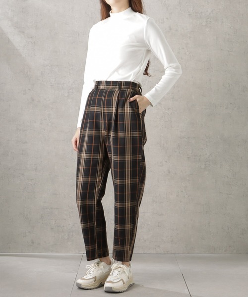 NAVY(ネイビー)の「バックゴムチェックスラウチパンツ(その他パンツ・レディース・ベージュ/グレー/ブラック・M/L)」の10枚目の写真