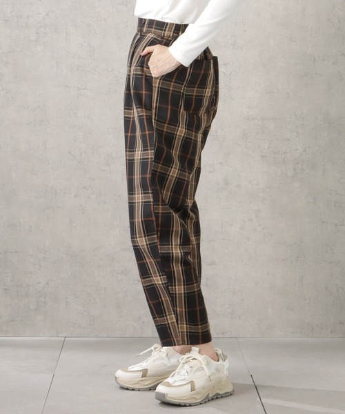 NAVY(ネイビー)の「バックゴムチェックスラウチパンツ(その他パンツ・レディース・ベージュ/グレー/ブラック・M/L)」の12枚目の写真