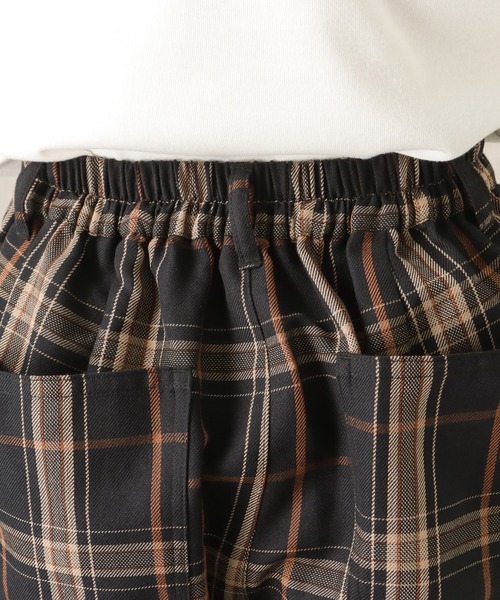 NAVY(ネイビー)の「バックゴムチェックスラウチパンツ(その他パンツ・レディース・ベージュ/グレー/ブラック・M/L)」の9枚目の写真