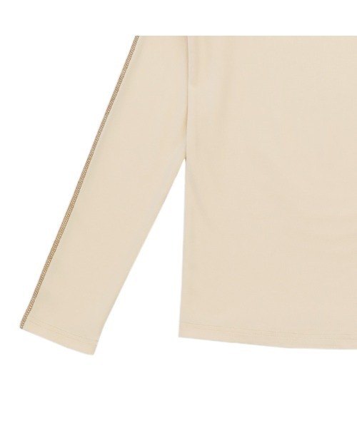 select MOCA(セレクトモカ)の「オーバーロックデザインカットソー(Tシャツ/カットソー・レディース・アイボリー/ブラック/グレイッシュベージュ・FREE)」の9枚目の写真