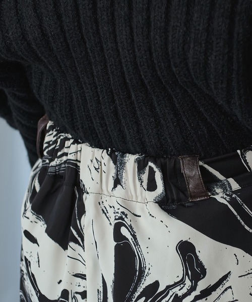 &g'aime（アンジェム）の「【&g’aime】マーブルプリントパンツ（その他パンツ・レディース・ネイビー/ブラウン・FREE）」の16枚目の写真